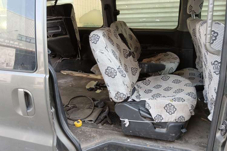 Used JAC Refine 2015 2.0L Shuttle Gasoline Long-Wheelbase Comfort Version HFC4GA3-3D