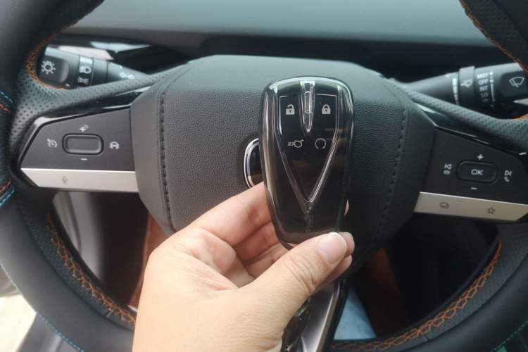 Used CHANGAN UNI-V iDD 2023 Zhidian iDD 1.5T 113km Smart & Fun Version (Rapid Edition)