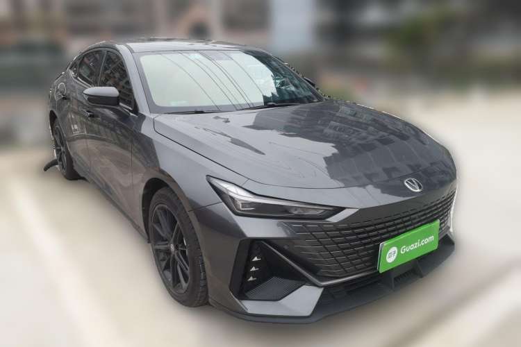 Used CHANGAN UNI-V iDD 2023 Zhidian iDD 1.5T 113km Smart & Fun Version (Rapid Edition)