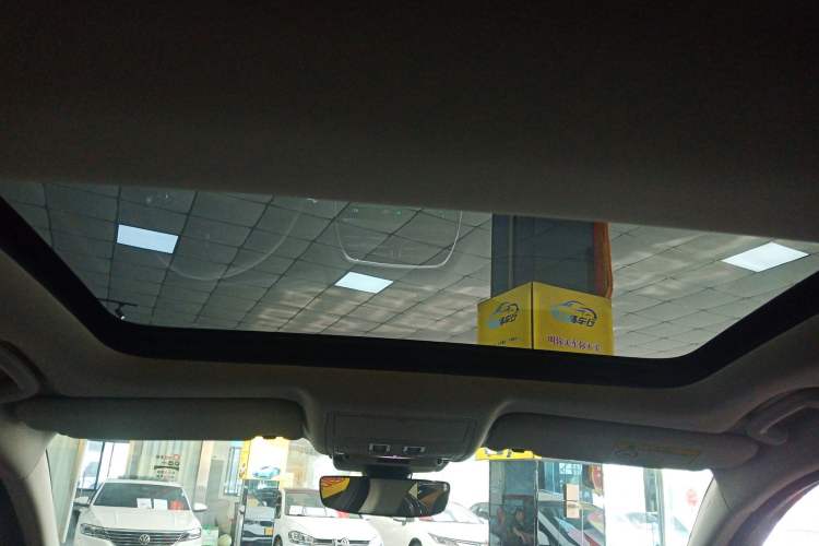 Used Jaguar XEL 2019 2.0T 250 PS Premium Edition