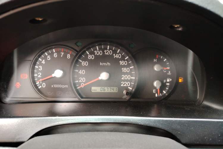 Used Huanghai Aolong CUV 2010 2.0L Two-Wheel-Drive DD6470 Standard Version
