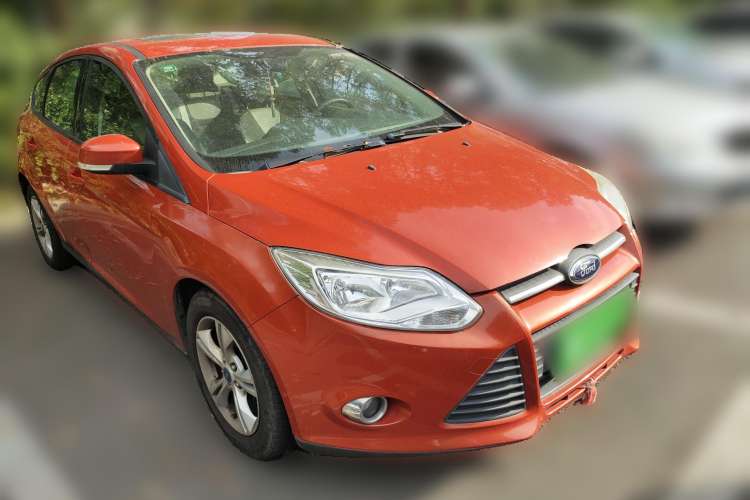 Used Ford Focus 2012 Hatchback 1.6L Automatic Fashion Edition
