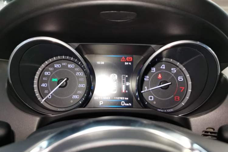 Used Jaguar XE 2015 2.0T 200 PS R-Sport