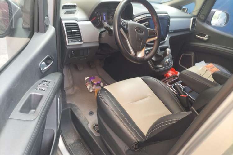 Used JAC Refine M4 2018 2.0L Manual Express Version