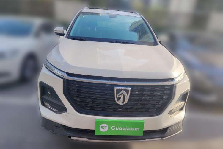 Used Baojun 530 2021 Global Car Anniversary Edition 1.5T CVT Luxury Model 7 Seats
