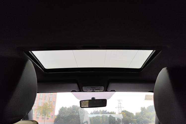 Used Brilliance V3 2015 1.5L Automatic Smart Version
