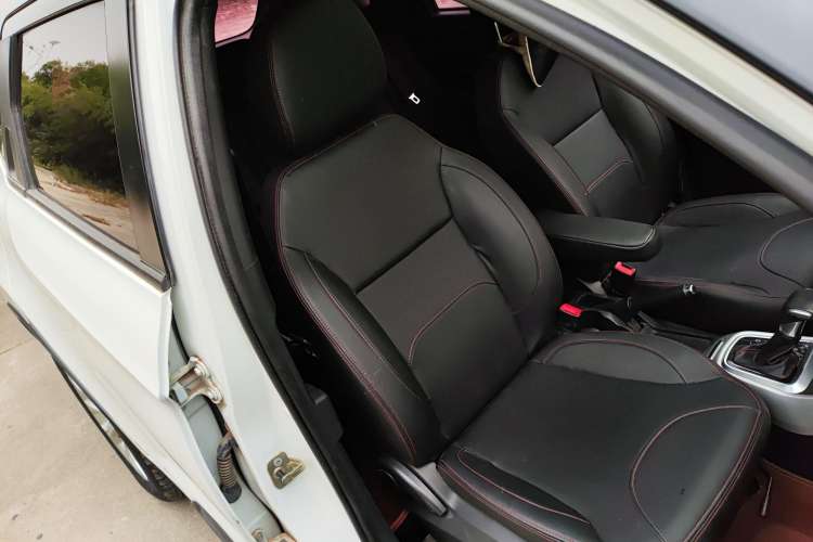 Used Brilliance V3 2015 1.5L Automatic Smart Version
