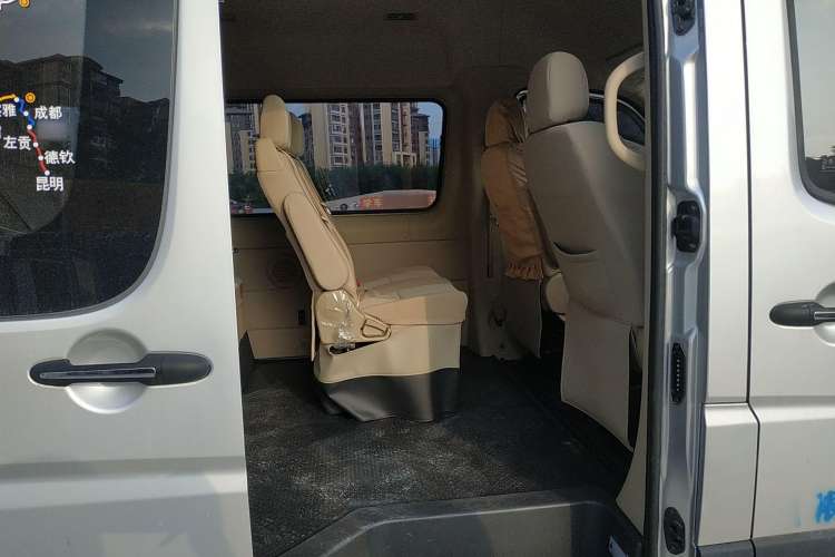 Used Foton Toano 2022 2.8T Manual Tongtu Multi-Function Long-Wheelbase Mid-Roof Single-Tire 5/6/7/9-Seater F2.8NS6B177L
