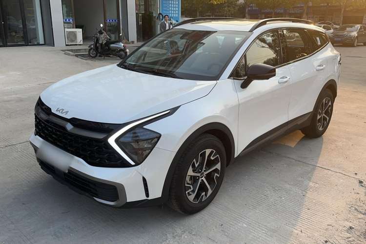 Used Kia Sportage (Chinese Domestic Model) 2023 2.0L HEV Two-Wheel Drive Flagship Edition