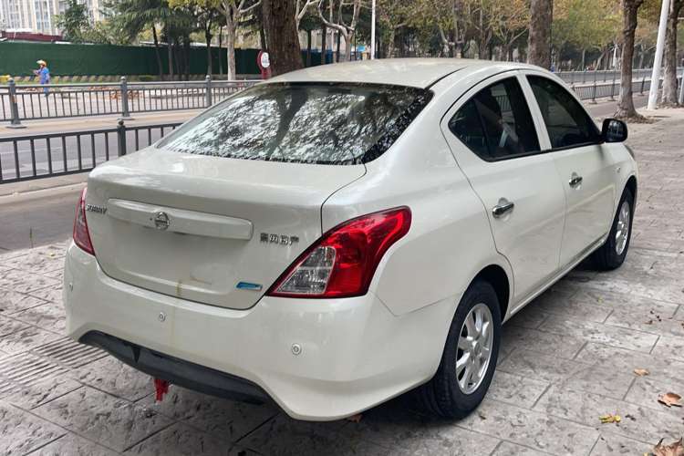 Used Nissan Sunny 2015 1.5XE Manual Master Edition
