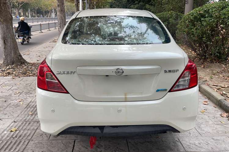 Used Nissan Sunny 2015 1.5XE Manual Master Edition
