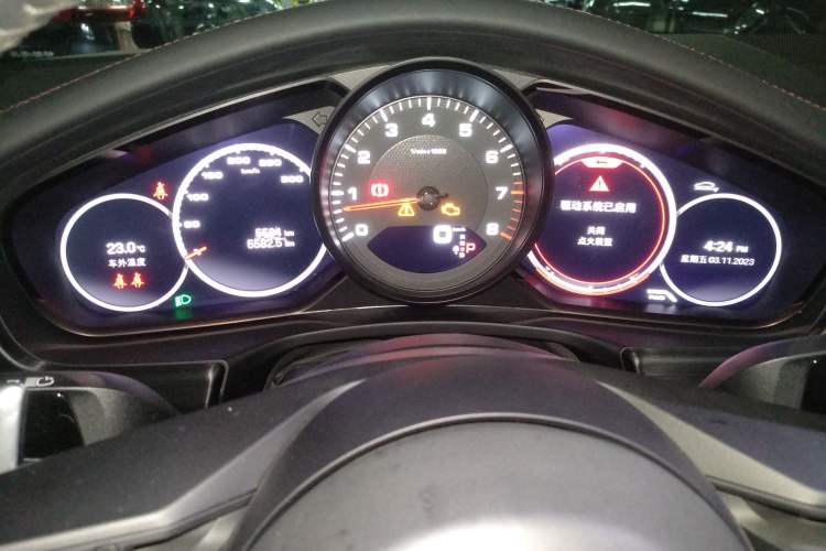 Used Porsche Panamera 2023 Facelifted Panamera 2.9T Platinum Edition
