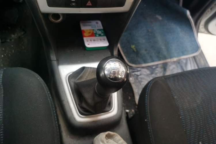 Used CHANGAN OSHAN Ounuo S 2014 1.3L Happiness Model
