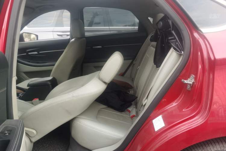 Used BAIC New Energy EU 2016 EU260 Enjoy Edition