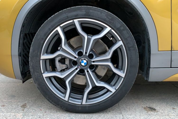 Used BMW X2 2018 sDrive25i Luxury Model with M Off-Road Package China V Emission Standard
