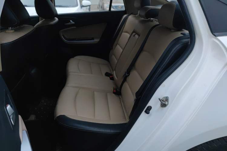 Used Haima Fumei 2014 M5 1.6L Manual Fashion Edition
