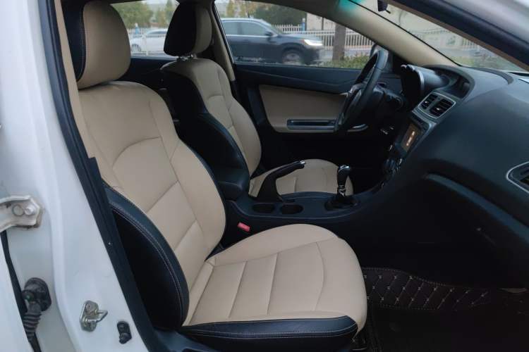 Used Haima Fumei 2014 M5 1.6L Manual Fashion Edition
