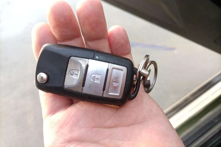 Used Leopaard Q6 2015 2.4L Manual 4x4 Excellence Edition
