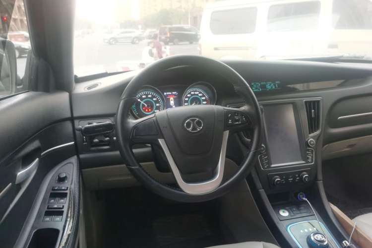 Used BAIC New Energy EU 2016 EU260 Enjoy Edition
