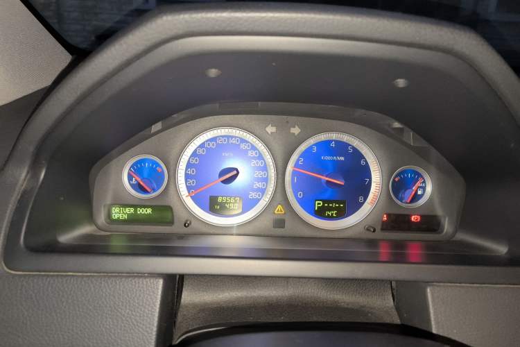 Used Volvo XC90 2011 2.5T Nordic-style Sport Edition