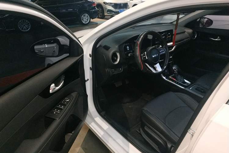 Used Kia K3 2021 Revised 1.5L CVT Fashion Edition