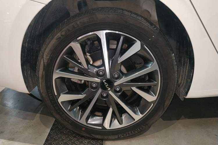 Used Kia K3 2021 Revised 1.5L CVT Fashion Edition