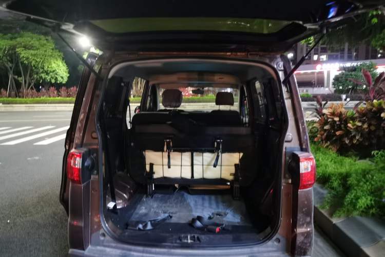 Used Oshan Ounuo S 2023 1.5L Deluxe Edition Dual-Steaming Air-Conditioned Passenger Van JL473QG 7 Seats