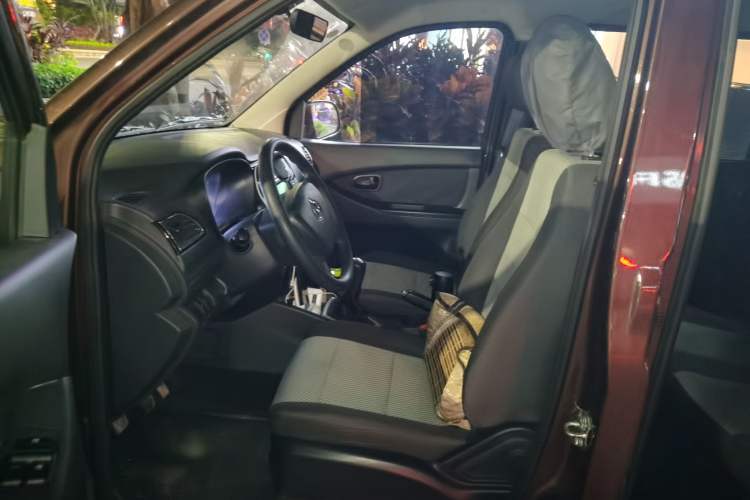 Used Oshan Ounuo S 2023 1.5L Deluxe Edition Dual-Steaming Air-Conditioned Passenger Van JL473QG 7 Seats