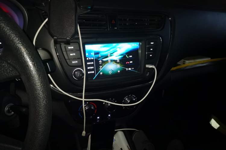 Used Oshan Ounuo S 2023 1.5L Deluxe Edition Dual-Steaming Air-Conditioned Passenger Van JL473QG 7 Seats