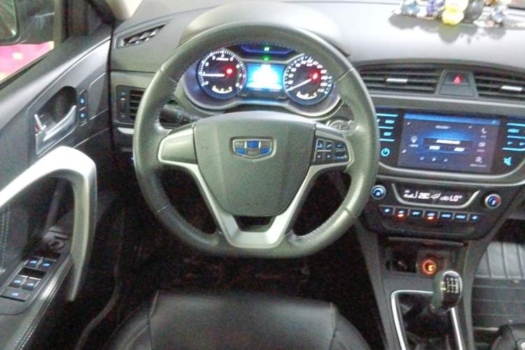 Used Geely Auto Emgrand 2017 Sedan Million Edition 1.5L Manual - Upward Version Steering Wheel