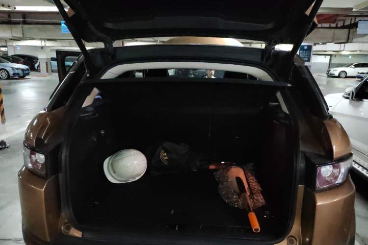 Used Land Rover Range Evoque 2014 2.0T 5-Door Luxury Edition