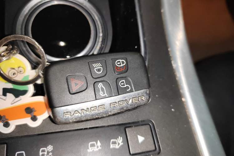 Used Land Rover Range Evoque 2014 2.0T 5-Door Luxury Edition