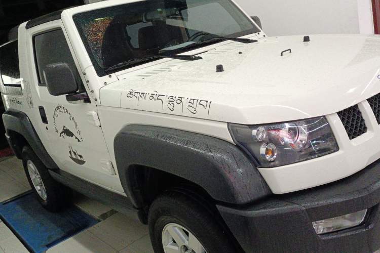 Used BAIC Off-Road BJ40 2014 2.4L Manual Cross-Country Edition
