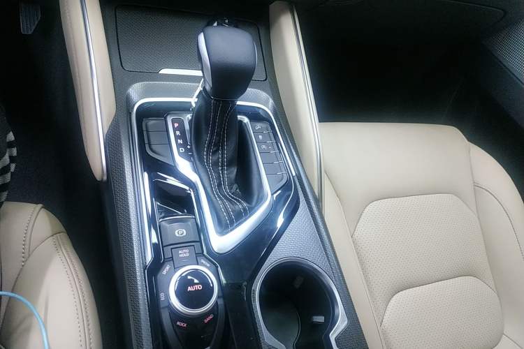 Used SAIC MAXUS D90 2017 2.0T Automatic All-Wheel Drive Sirius
