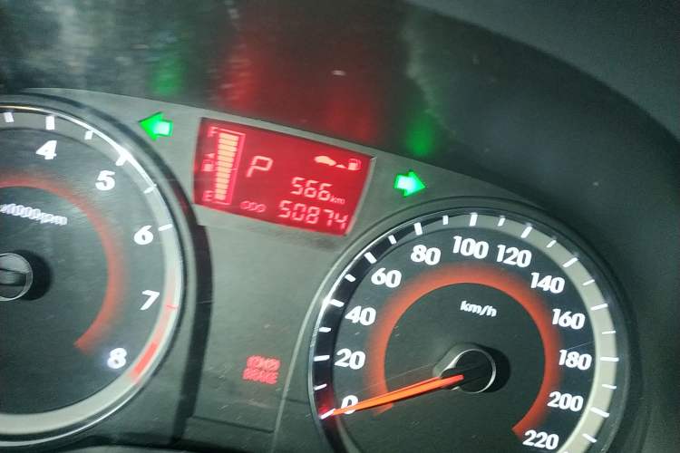 Used Hyundai Verna Ray 2014 1.4L Automatic GLX