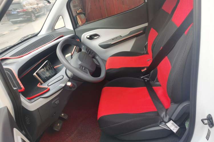 Used Wuling NAMMIEV 2021 Playful Model – High-Power Version