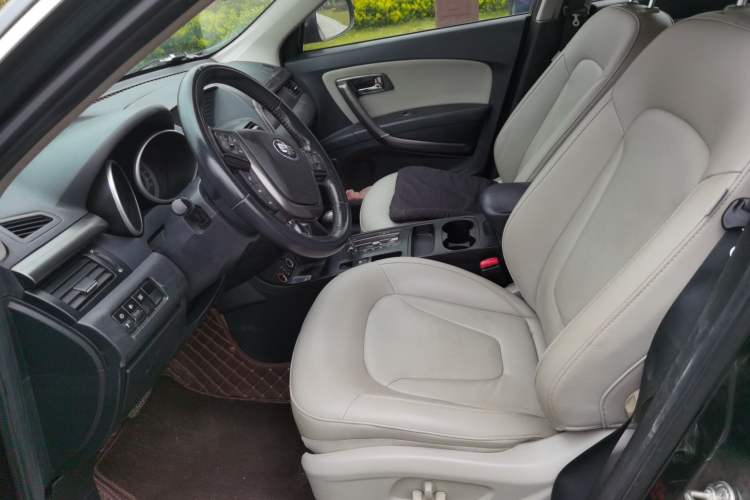 Used Bestune X80 2015 1.8T Automatic Luxury Model