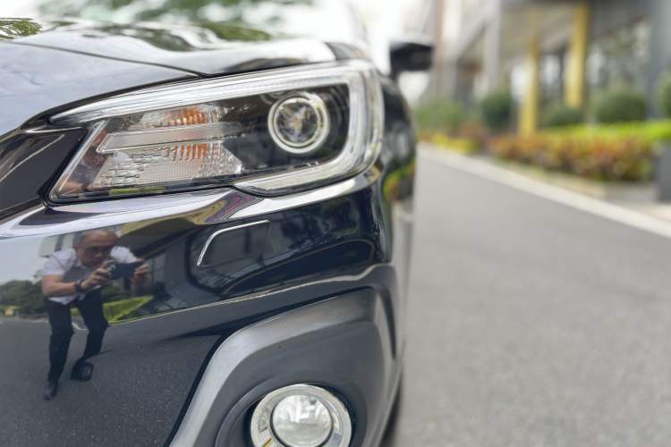 Used Subaru Outback 2018 2.5i Sport Navigation Edition with EyeSight
