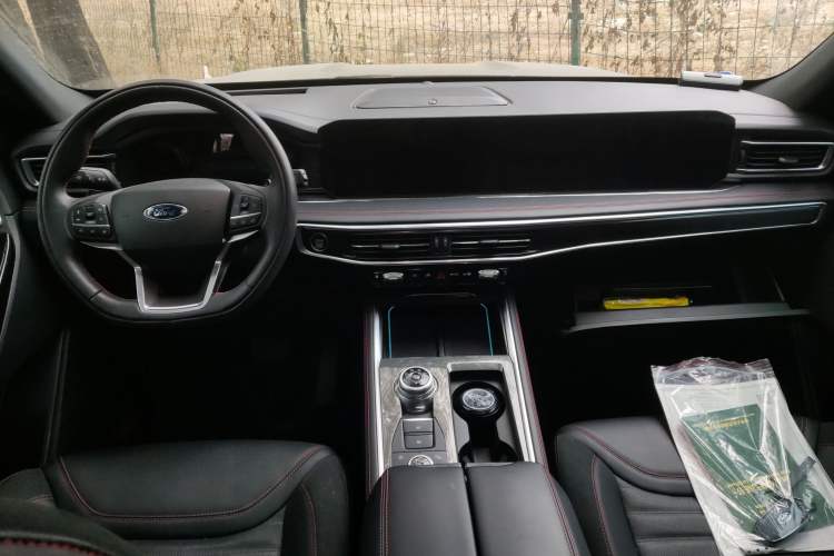 Used Ford Explorer 2023 EcoBoost 285 4x4 ST-LINE 7-Seater