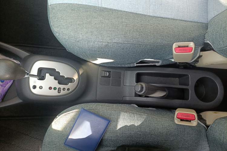 Used Toyota Yaris 2011 1.6E Automatic Charm Edition
