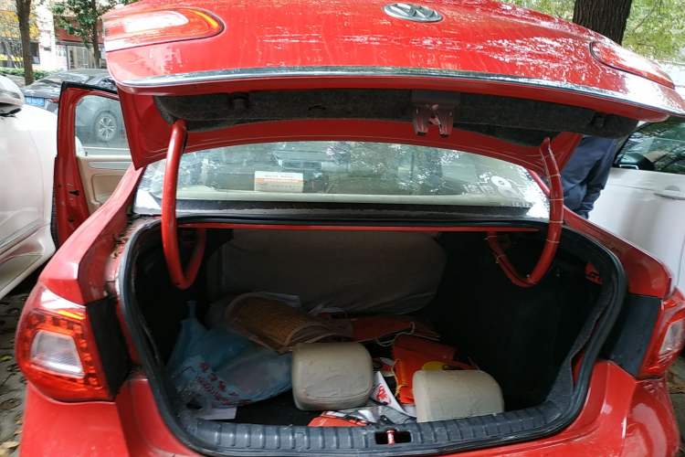 Used Volkswagen Bora 2012 1.6L Automatic Fashion Edition