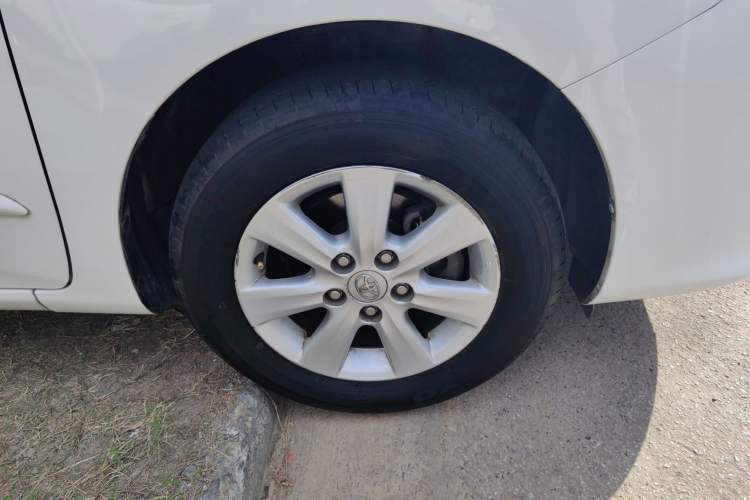 Used Toyota Corolla 2007 1.6L Automatic GL Right Front Wheel Hub