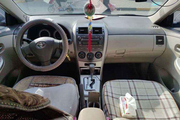 Used Toyota Corolla 2007 1.6L Automatic GL Center Console