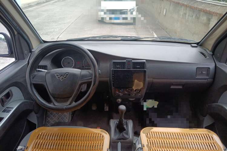 Used Wuling Rongguang 2021 1.5L Extended Standard Version with Air Conditioning – L3C
