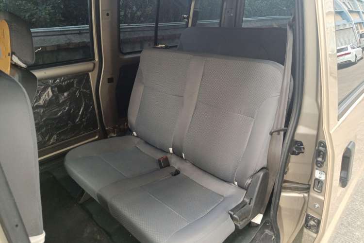 Used Wuling Rongguang 2021 1.5L Extended Standard Version with Air Conditioning – L3C
