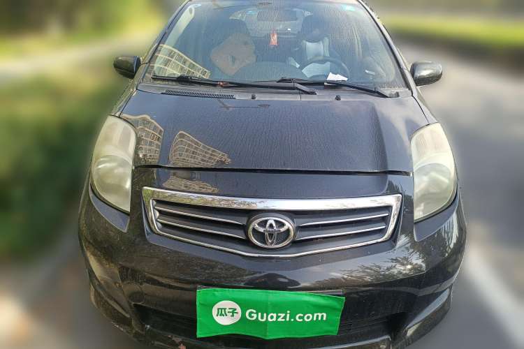 Used Toyota Yaris 2011 1.6E Automatic Charm Edition
