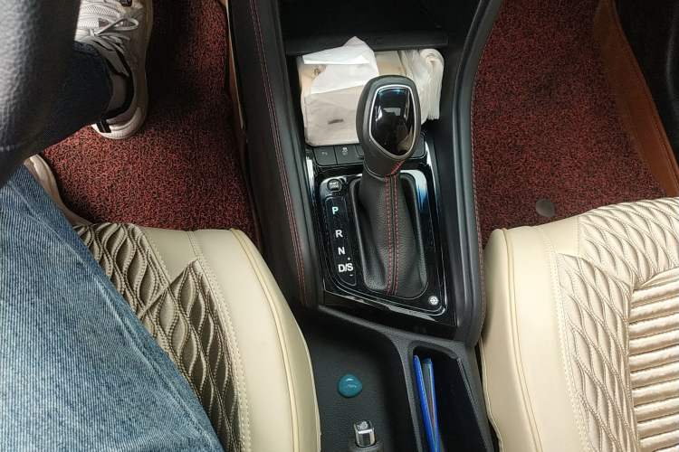 Used JAC Refine S3 2017 1.6L CVT Luxury Smart Model
