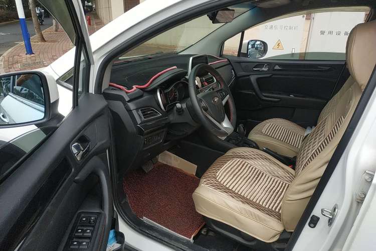 Used JAC Refine S3 2017 1.6L CVT Luxury Smart Model
