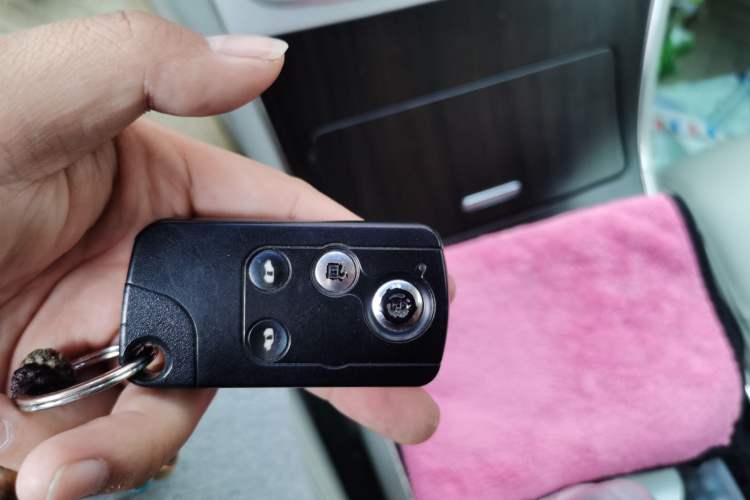 Used Honda Elysion 2015 2.4L VTi-S Prestige Edition
