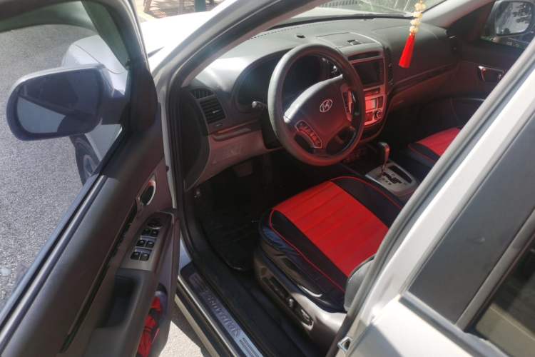 Used Hyundai Santa Fe Classic 2010 2.4 Ultimate Edition 7-Seater Four-Wheel Drive Driver Seat